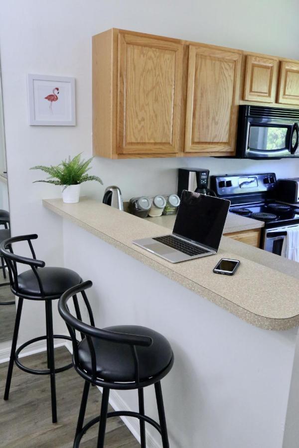 Oaks Modern & Comfy Condo In The Perfect Location Gainesville Exteriér fotografie