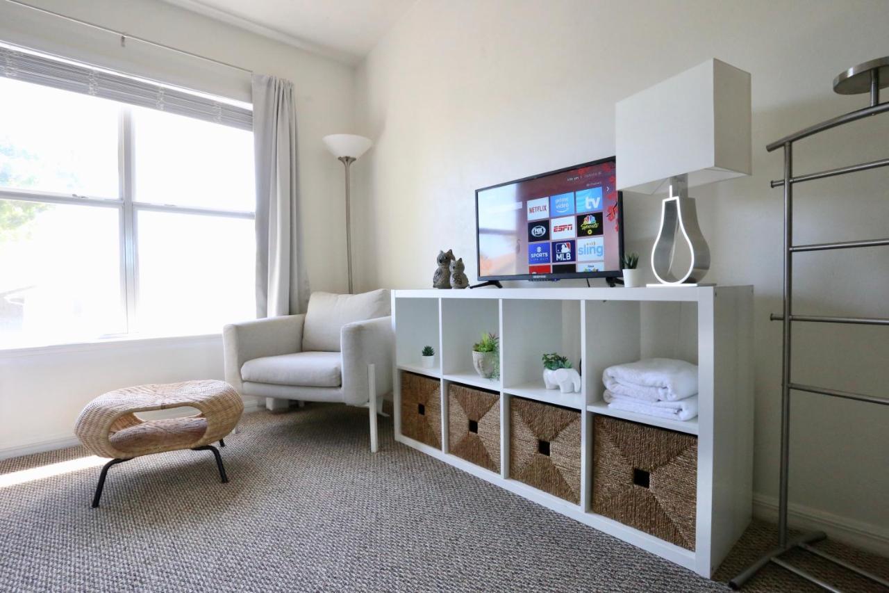 Oaks Modern & Comfy Condo In The Perfect Location Gainesville Exteriér fotografie
