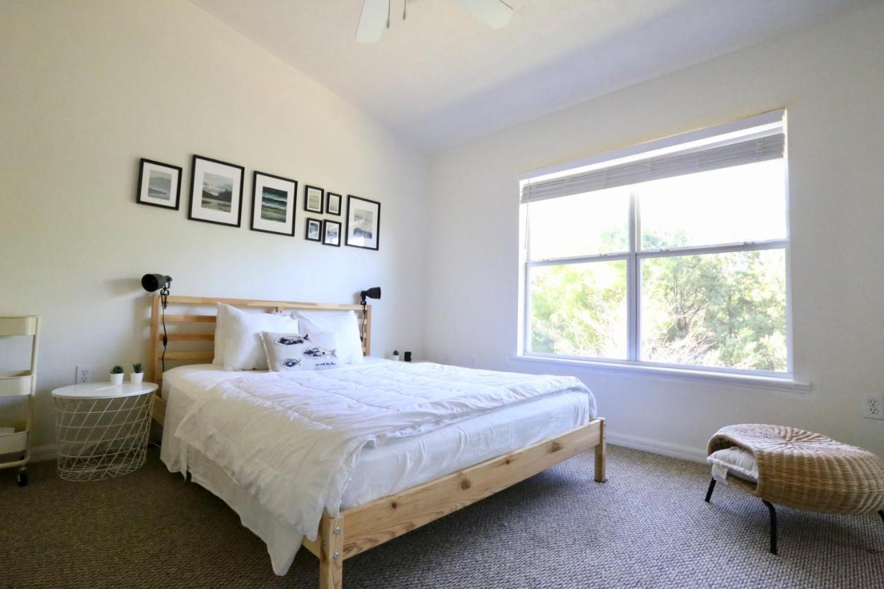 Oaks Modern & Comfy Condo In The Perfect Location Gainesville Exteriér fotografie